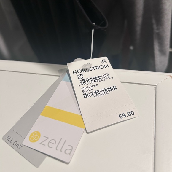 Zella Sleeveless Getaway Romper XXS new with tags - Picture 8 of 8